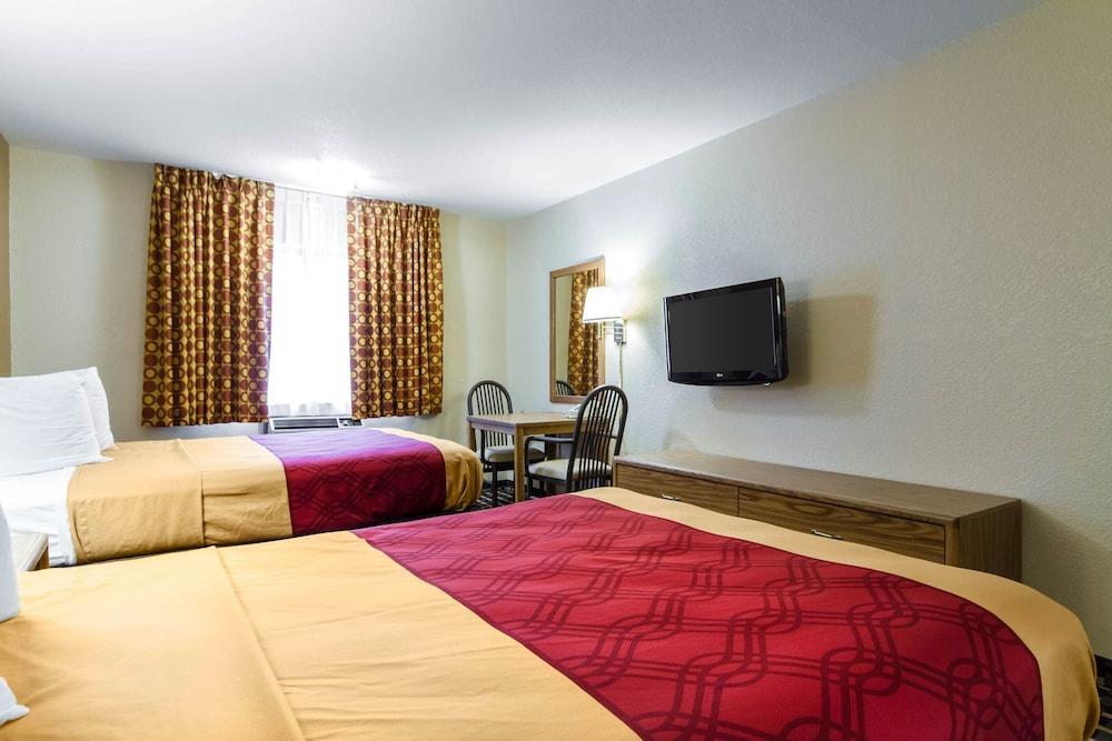Econo Lodge Madison Exterior foto