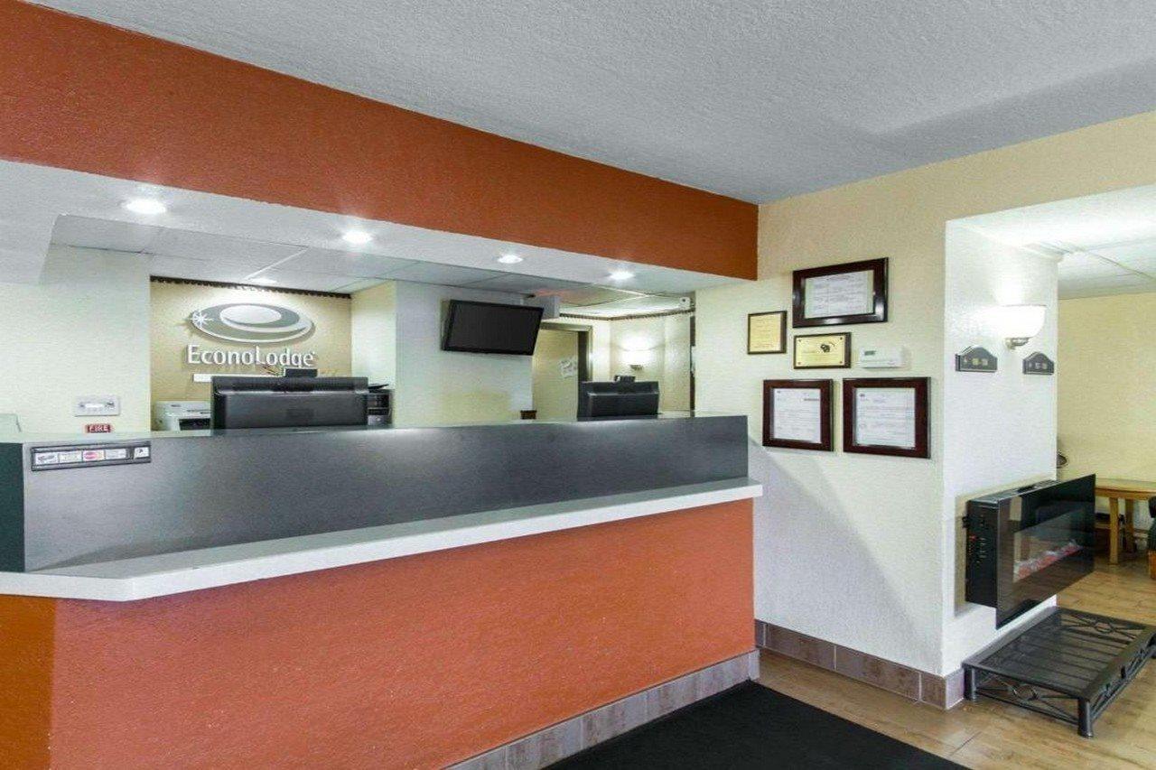Econo Lodge Madison Exterior foto