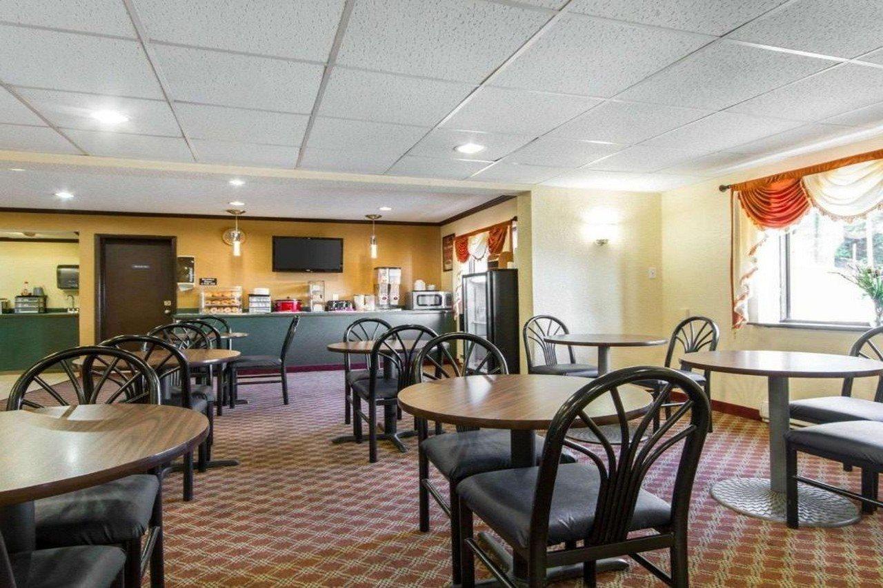 Econo Lodge Madison Exterior foto