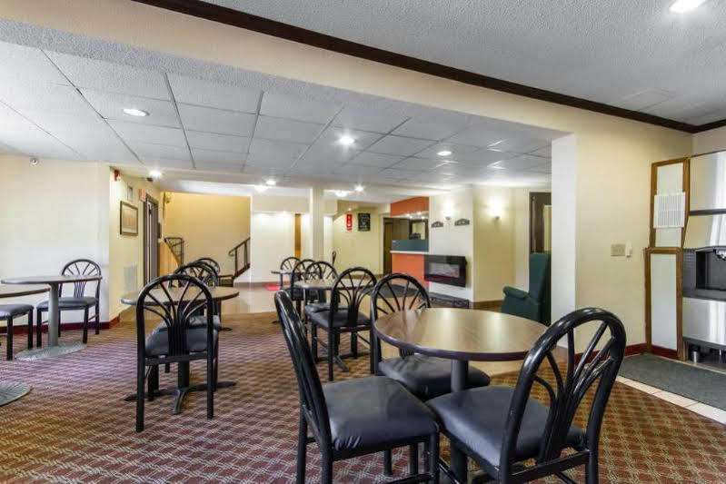 Econo Lodge Madison Exterior foto